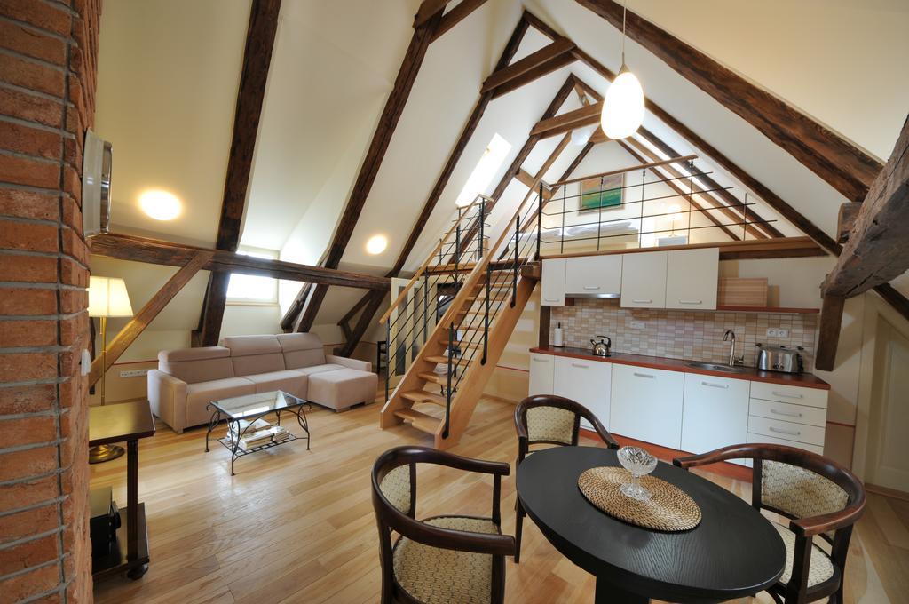 Latran 43 Apartments Český Krumlov المظهر الخارجي الصورة